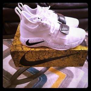 2018 Nike PG 2.5 basketball shoes SIZE 11